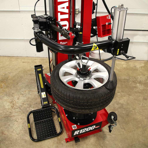 Revamped Rotary R1200 Advanced Leverless Pro Tire Changer